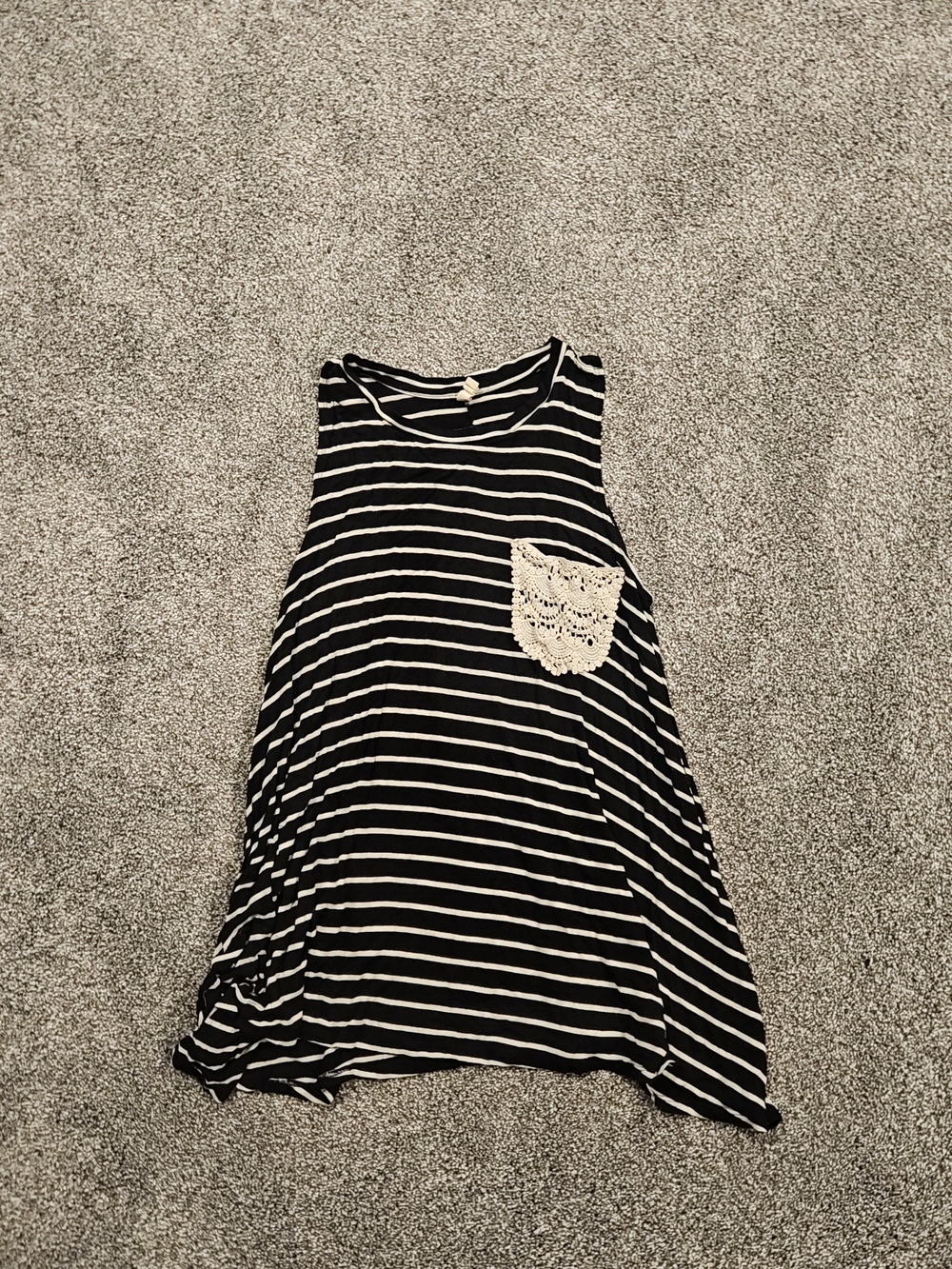 Striped Sleeveless Tank with Crochet Pocket - Black & White